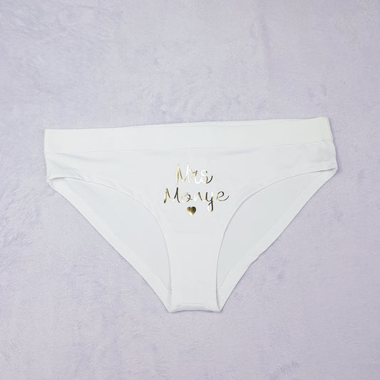 Personalised bridal lingerie showing text colour options including gold foil and rose gold