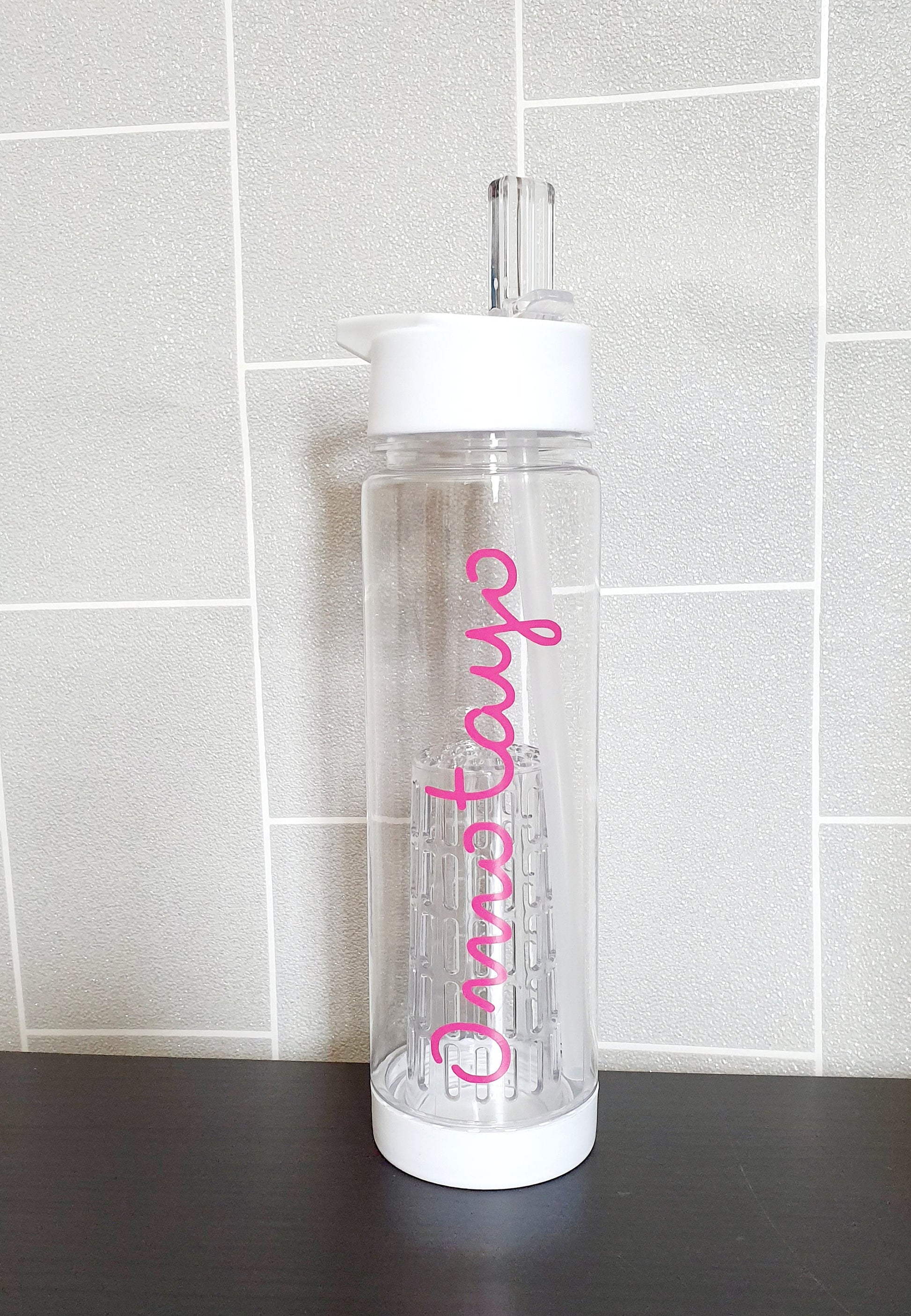 Close-up of personalised name and font detail on BPA-free fruit infuser water bottle