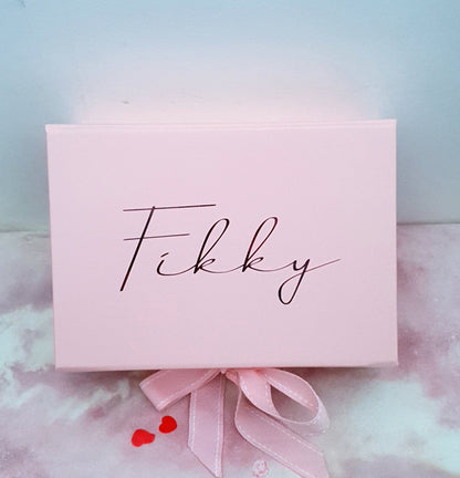 Contents of Smile of Happiness luxury pamper box showing vegan products and personalised card