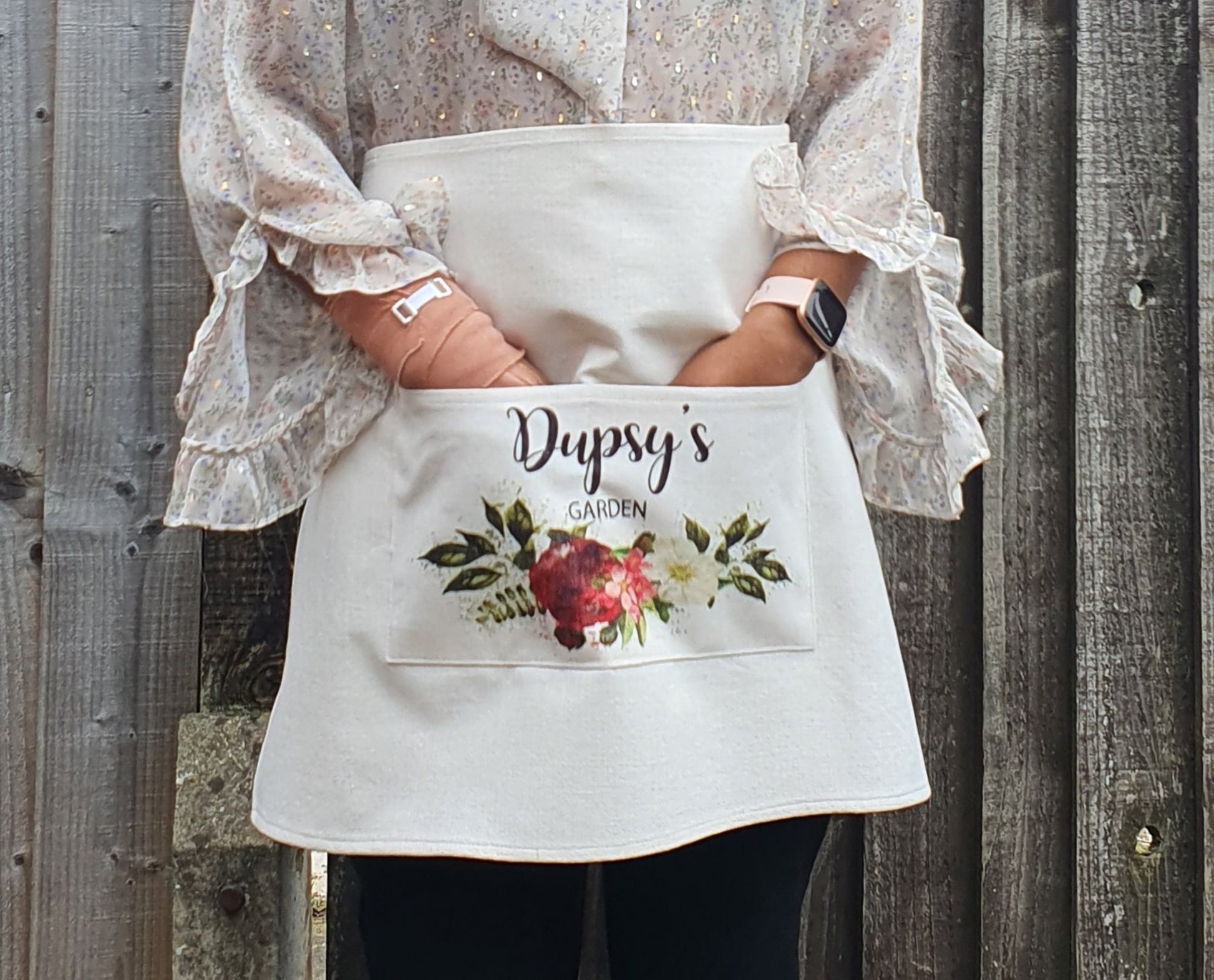 Personalised gardening waist apron with double pockets and custom name text